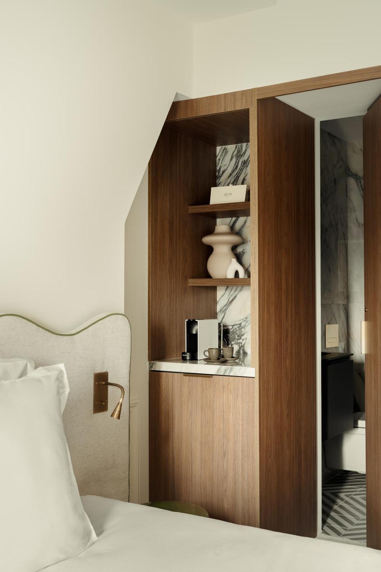 Hotel Leon باريس المظهر الخارجي الصورة