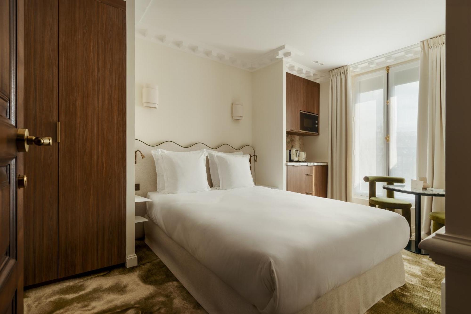 Hotel Leon باريس المظهر الخارجي الصورة